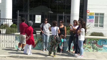 Hem Okullarından, Hem Paralarından Odular