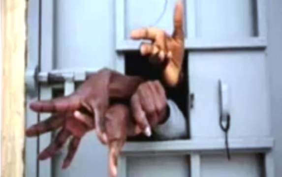 Migranti torturati e lasciati morire in centro detenzione in Libia, 3 arresti a Messina (16.09.19)