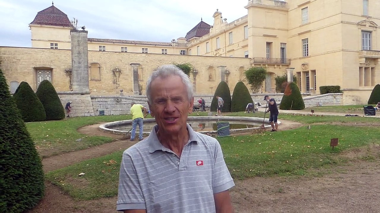 Castries : interview de Robert Priu, président de l'association "Les Amis du Château  de Castries"