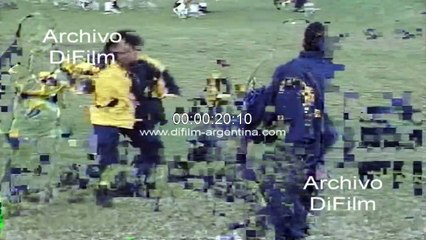 Diego Maradona boxeando con Carlos Capella - Boca Juniors 1996