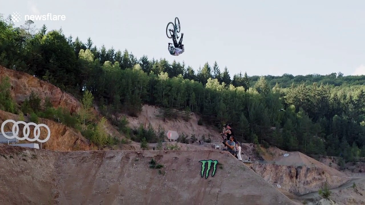 Spanish mountain biker performs world's first 'tsunami front flip' in Germany