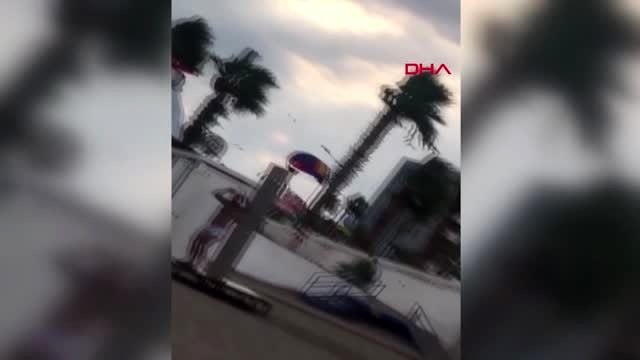 Antalya deniz paraşütü kazasında yaralanan turistlerden biri kurtarılamadı