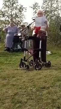 Markham Vale event part two: Pupils sing Stand By Me