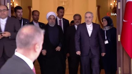 İran Cumhurbaşkanı Ruhani köşkten ayrıldı