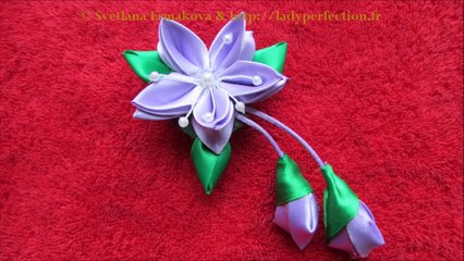 Kanzashi :  Fleur Clématite avec des boutons