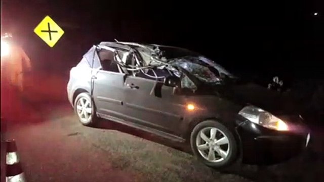 Colisão traseira entre carro e caminhão é registrada na BR-369