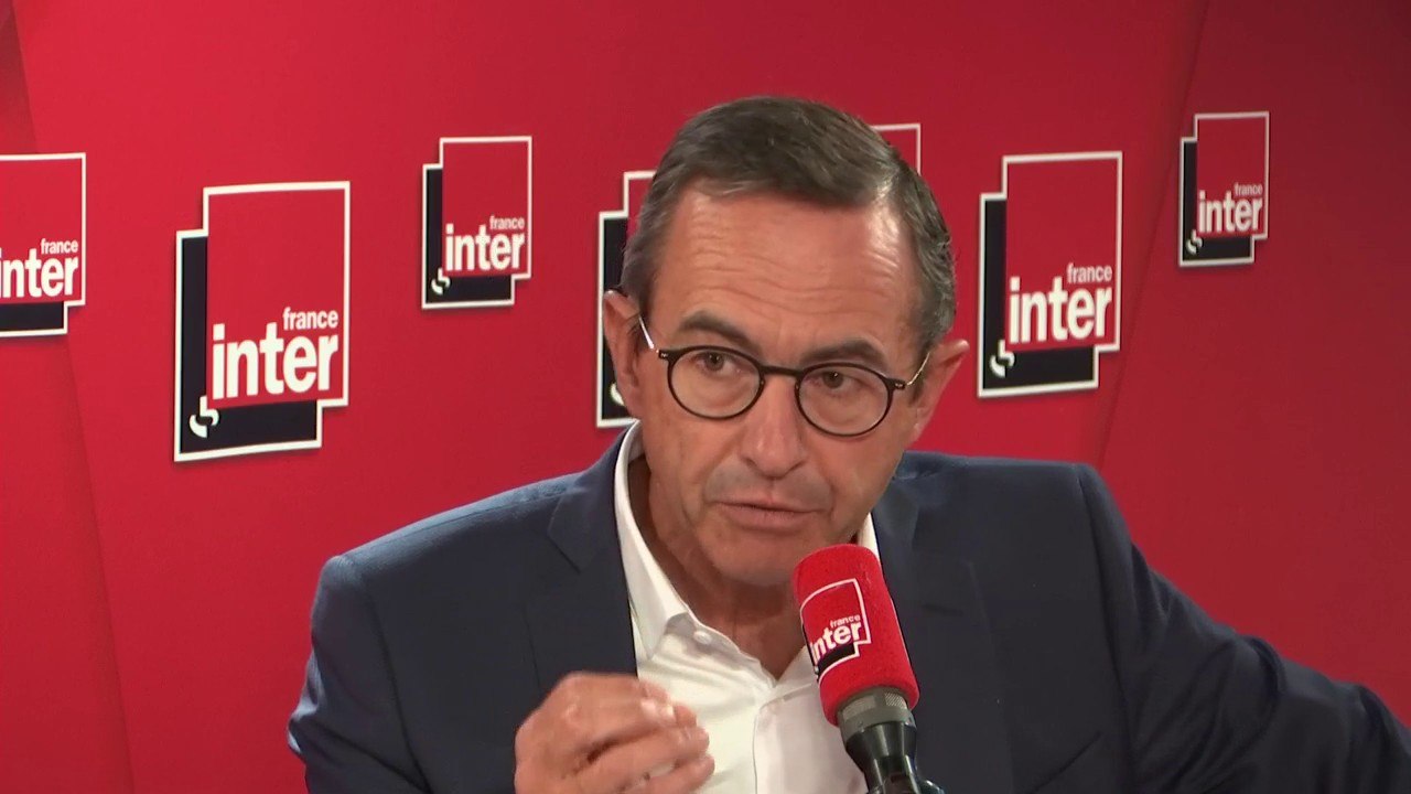Bruno Retailleau : "Devant les ambassadeurs, Emmanuel Macron a reconnu que la France est désormais, en Europe, le pays du rebond du droit d'asile"
