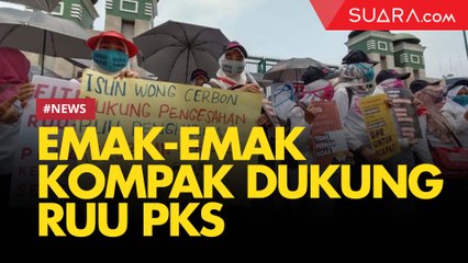 Kaum Hawa Demo di DPR Desak Agar Segera Mengesahkan RUU PKS