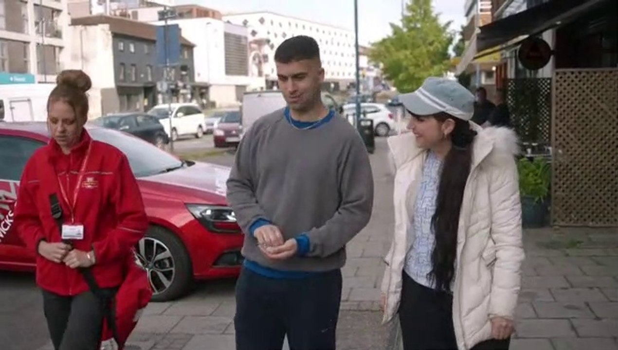 Stath Lets Flats - S02E05 - A Stressfully Date - September 16, 2019 || Stath Lets Flats (09/16/2019)