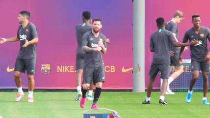 CLEAN: Messi gets ready for Barca return