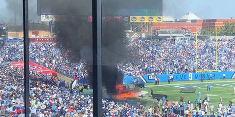 Un estadio de Tennessee está a punto de arder en llamas en el previo de un partido de la NFL