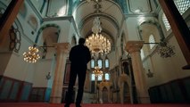 Çukur'da Yamaç'ın duygulandıran cami sahnesi!