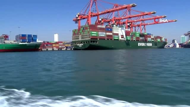 Denizi kirleten 12 gemiye 14,5 milyon lira ceza