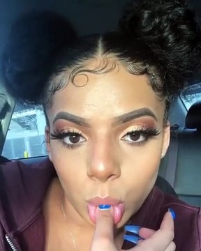 Cette influenceuse gagne entre 720 à 2400 euros en publiant une vidéo de sa langue sur Instagram