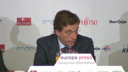 Almeida se muestra "comprometido" con la rebaja fiscal en 2020