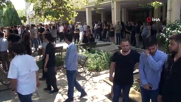Eğitim gördüğü üniversitede traktörün altında kalarak can veren Sezen’e hüzünlü tören