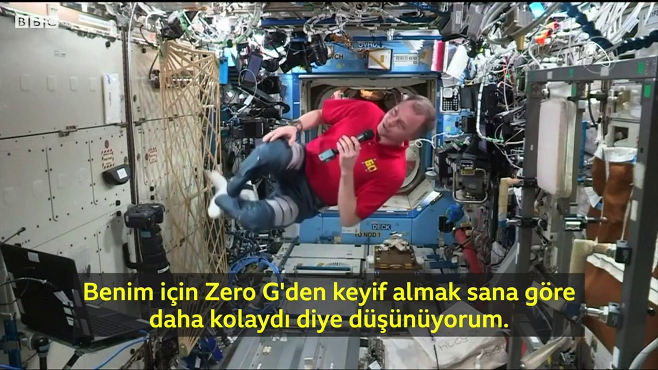 Ad Astra gösterime giriyor: Brad Pitt mi yoksa George Clooney mi daha inandırıcı?