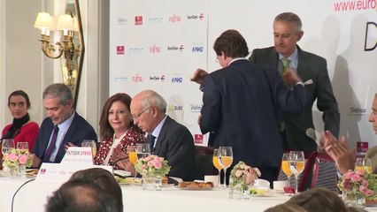 Скачать видео: El alcalde de Madrid protagoniza hoy los Desayunos de Europa Press