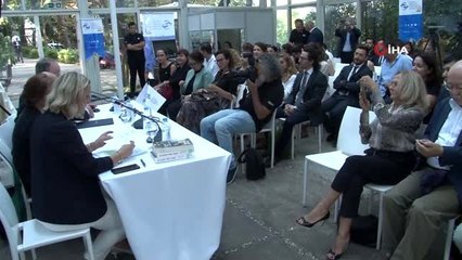 "Bu Kulaklar Neler Duydu: Türkiye'de Konferans Çevirmenliğinin 50 Yılı" kitabı tanıtıldı
