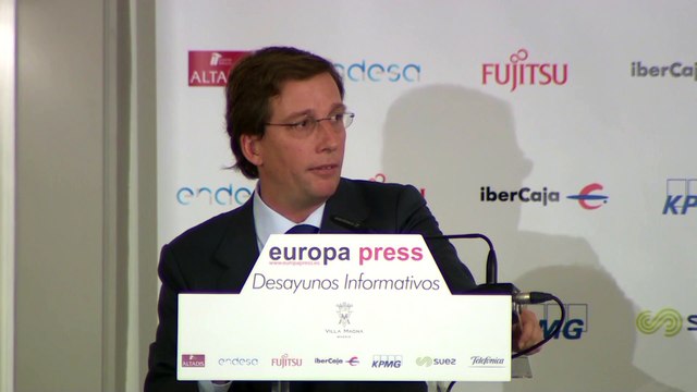 Almeida ordena 'tolerancia cero' con los manteros con intervenciones inmediatas