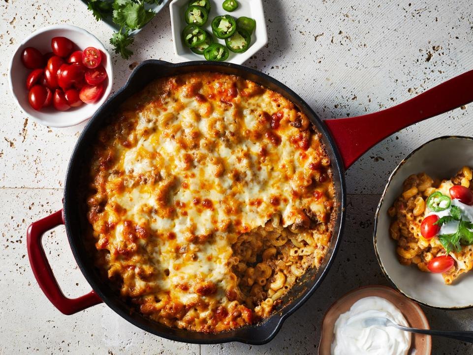 Make Back-to-School Season Easier With Taco Mac and Cheese