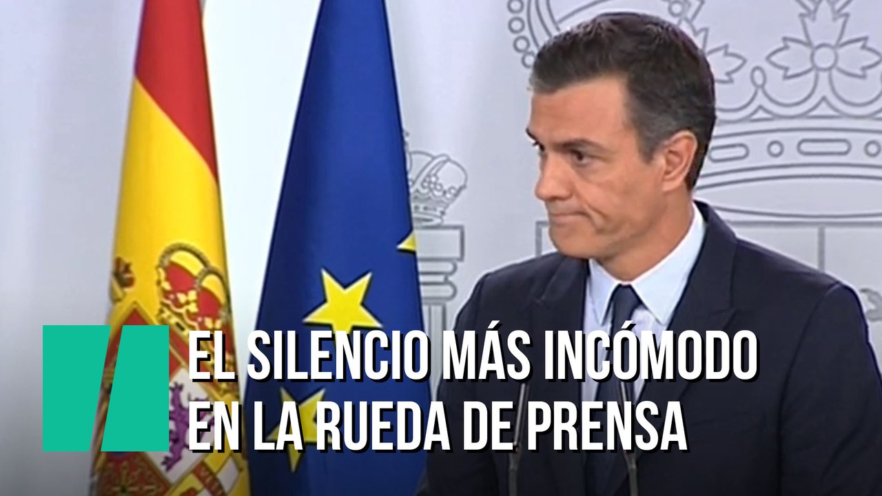 El silencio más incómodo cuando un periodista le pregunta a Sánchez si dimitirá