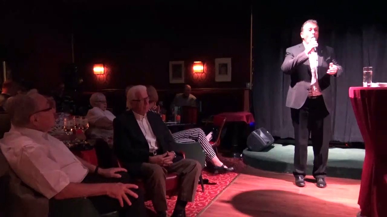 Stimmenwunder Wolf Frank in der Edenbar - 30 jähriges Berufsjubiläum