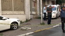 4 ayrı sokakta 4 ayrı silahlı saldırı...Gaziosmanpaşa'da motosikletli ve silahlı 2 saldırgan dehşet...