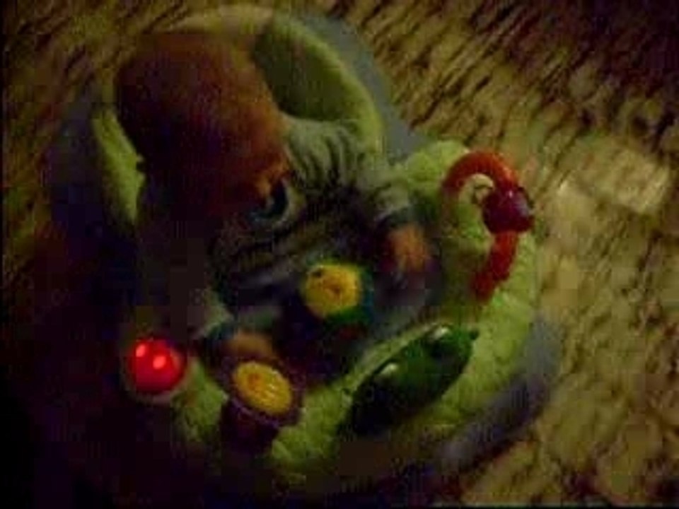 Kevin avec son trotteur....