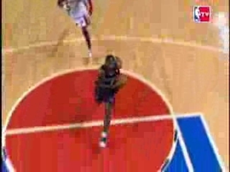 king james dunk over pistons