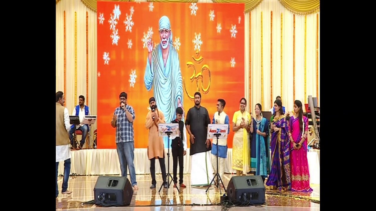 MLR கார்த்திகேயனின் மனதை உருக வைக்கும் ஷீர்டி சாய் பாபா பாடல்கள்