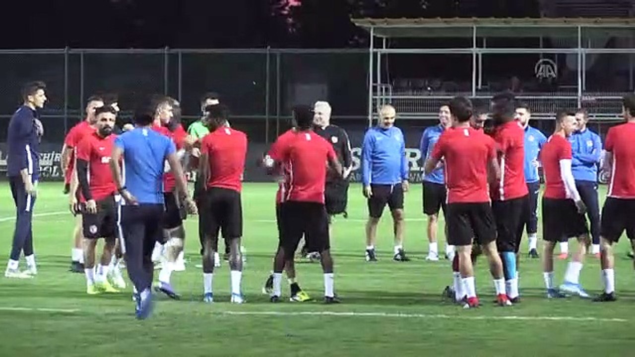 Gazişehir Gaziantepli futbolcu Djilobodji: "Puanlar için gideceğiz" - GAZİANTEP