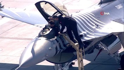 SoloTürk ve SU-35 TEKNOFEST'te nefes kesti