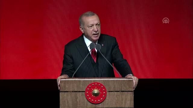 Cumhurbaşkanı Erdoğan: Ülkemizin yönetim sistemini değiştirirken en çok hassasiyet gösterdiğimiz...