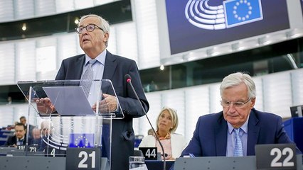 Γιούνκερ: «Πολύ αληθινός ο κίνδυνος ενός Brexit χωρίς συμφωνία»