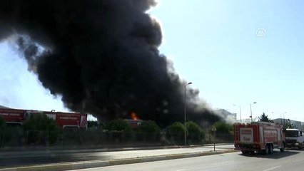 Tuzla'da fabrika yangını (6)