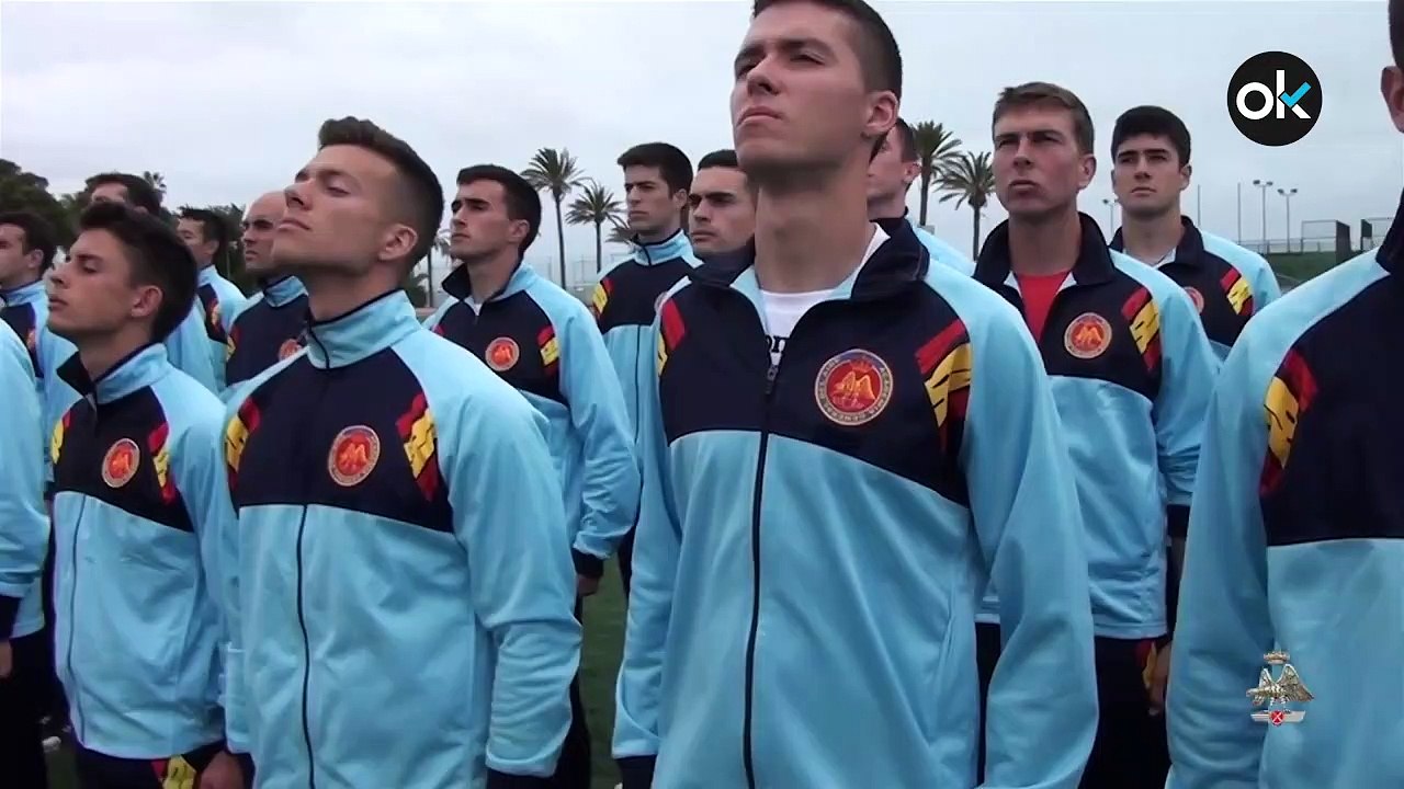 Así entrenan los cadetes del Ejército del Aire con las avionetas como la accidentada en el Mar Menor