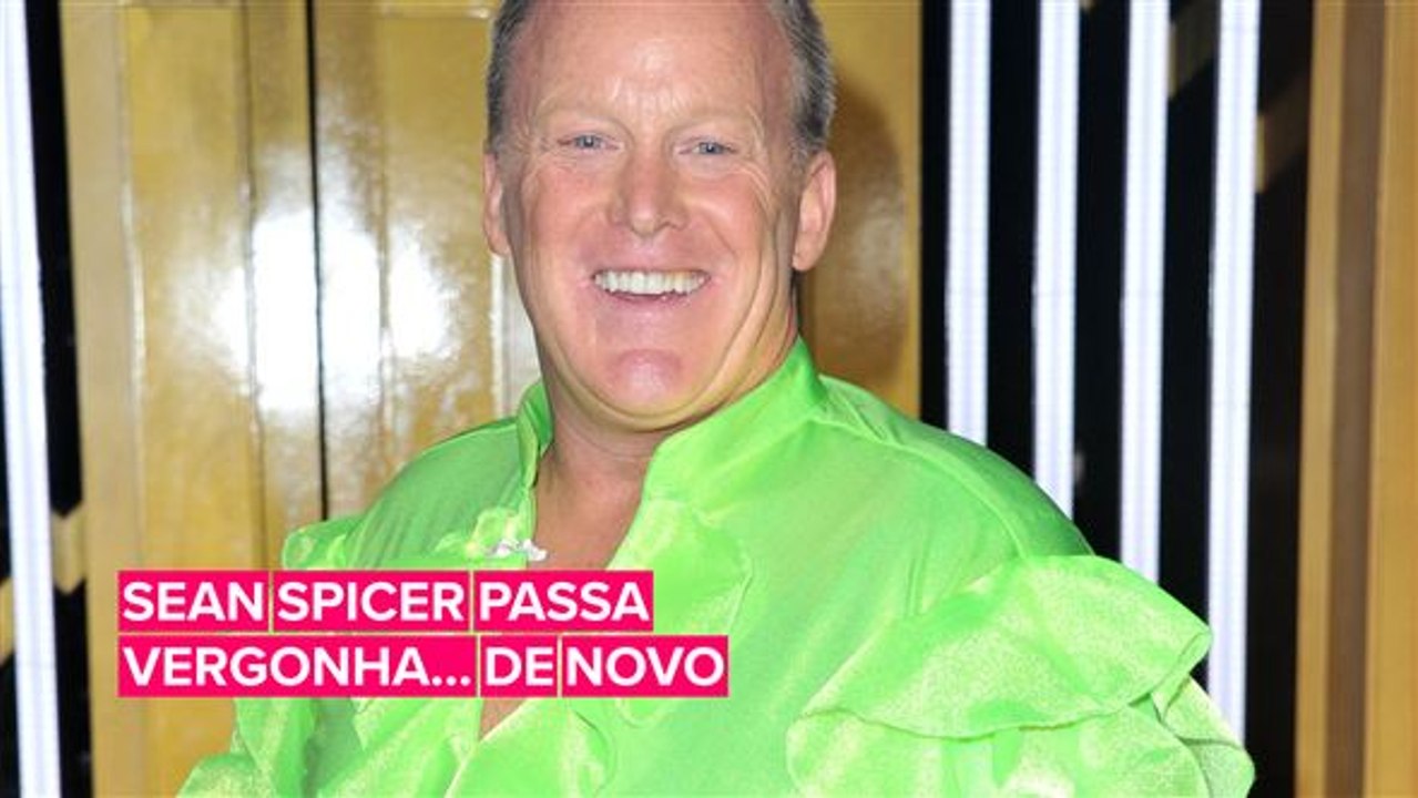 A estreia de Sean Spicer no 'Dancing with the Stars' foi vergonhosa