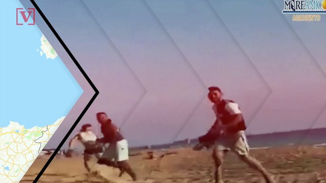 ‘Ghost Boat’ of Tunisian Migrants Landing on Italian Beach Caught on Camera