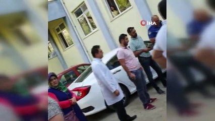 Lise öğrencisi okulun 3'üncü katından atladı