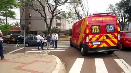 Mulher fica ferida em batida na Rua São Paulo