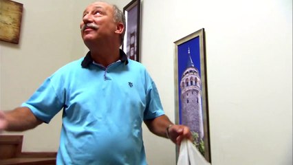 Kapıya patlıcan bırakan Ziya! - Yerden Yüksek 43.Bölüm