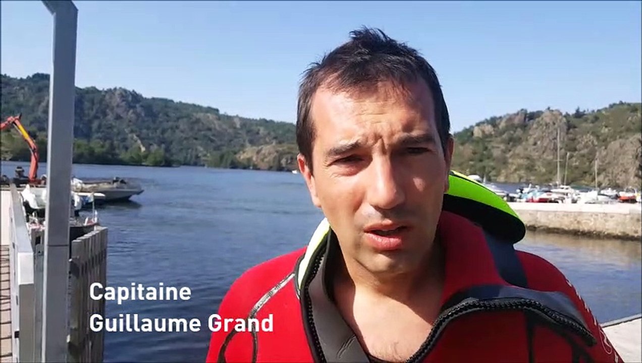 Sous l'eau, les pompiers aquatiques n'ont qu'une heure pour sauver des vies