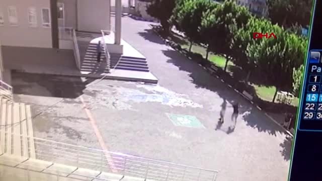 Antalya işitme engelli ve otizmli genç okulda darp edildi iddiası