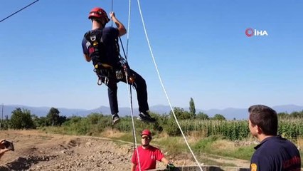 30 Metrelik kuyuda 3 gün geçiren Tilki Operasyonla Kurtarıldı