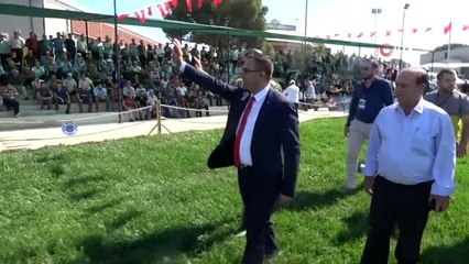 Biga Kurtuluş Güreşleri'nde başpehlivan Recep Kara oldu