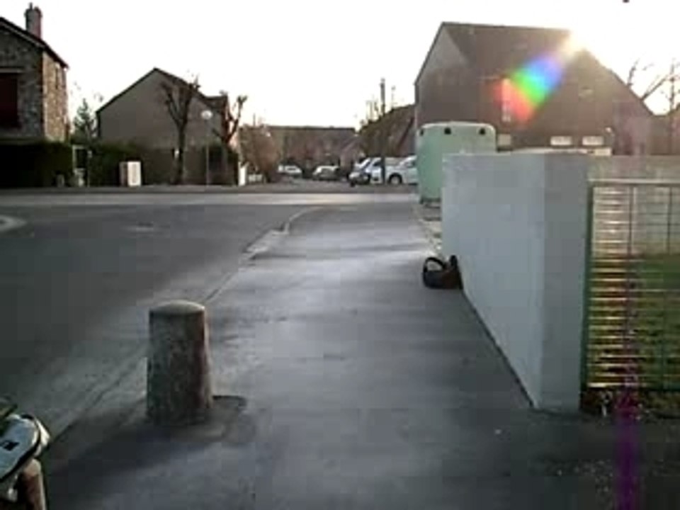 CLIP0018