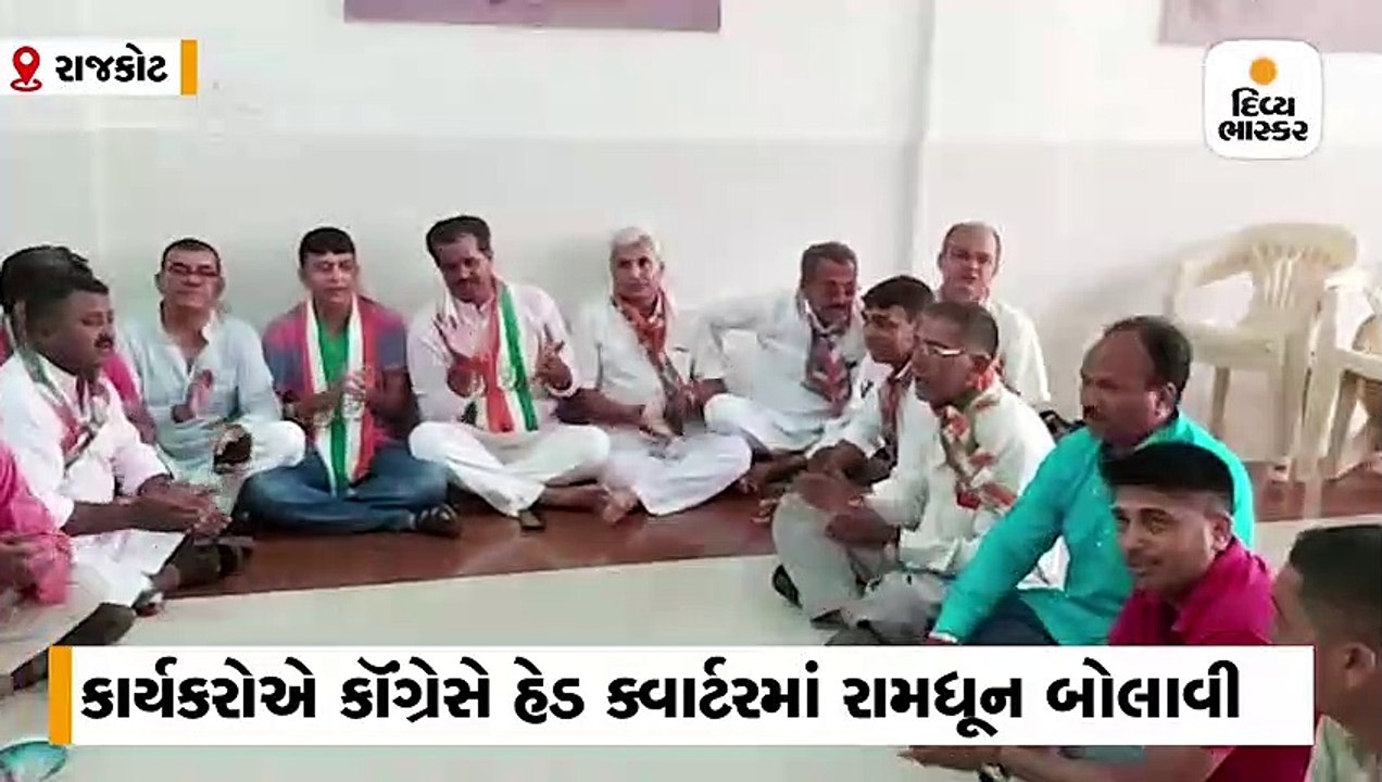 હેલ્મેટ વિરોધ: મંજૂરી વગર ધરણાં કરતાં કોંગી કાર...