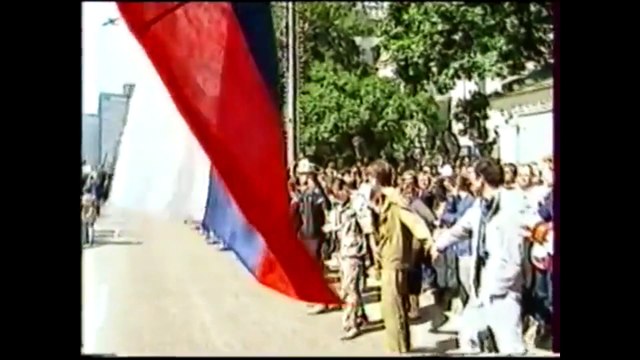 Да, на штурм приказ получили... По официальной версии погибло только трое...