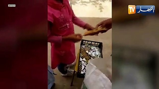 تربية: قطعة خبز وجبن وجبة غذاء تلاميذ إحدى إبتدائيات سوق أهراس